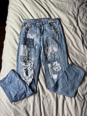 Patch Me Up Mom Jeans (30")